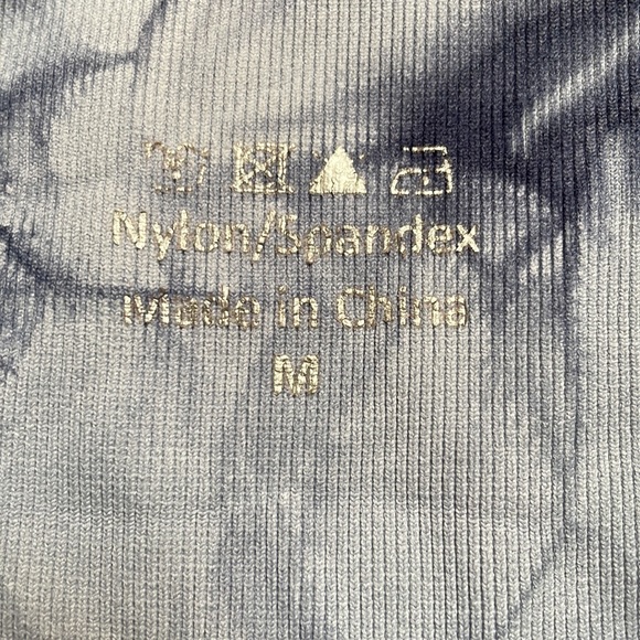 ⚗️ Tie-dye buttscrunch workout leggings ⚗️ - Picture 3 of 5